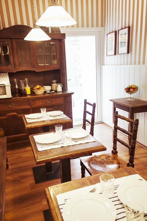 Villa Sipeky Senec Ngoại thất bức ảnh